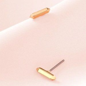 Stella & Dot Rebel Studs- Gold